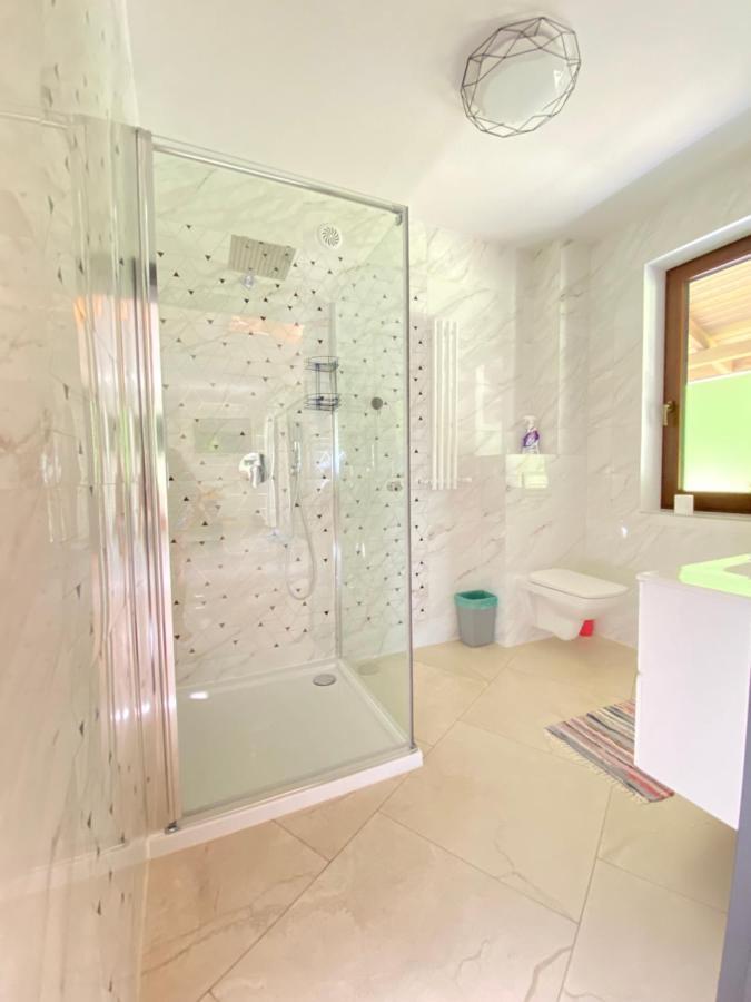 Apartament Pod Lipka Lutowiska Esterno foto